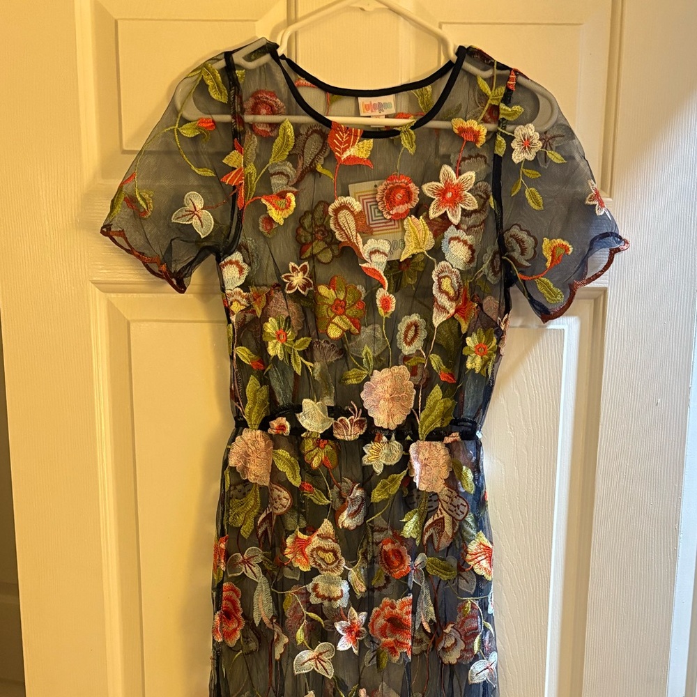 LuLaRoe Deanne II sheer dress overlay with embroidered details. SZ XS NWT